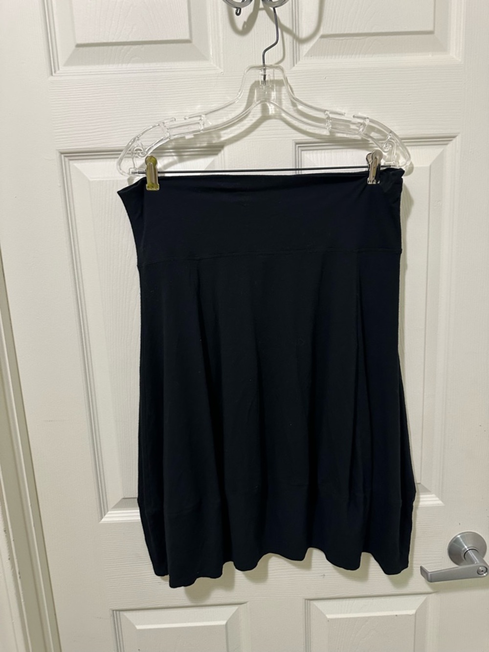 EILEEN FISHER Black Small Skirt.
